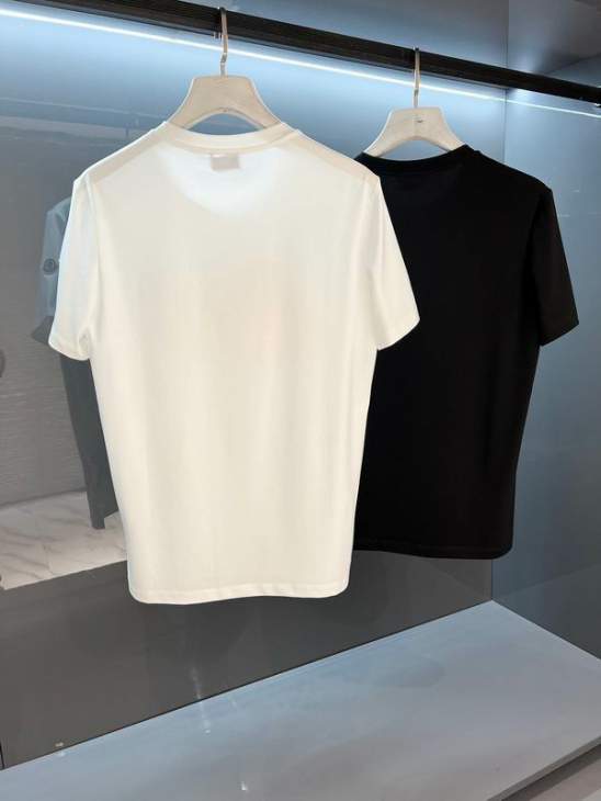 Picture of Moncler T Shirts Short _SKUMonclerS-XLtltx2375136
